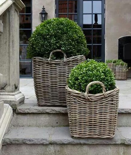 OUTDOOR ACCESSORIES