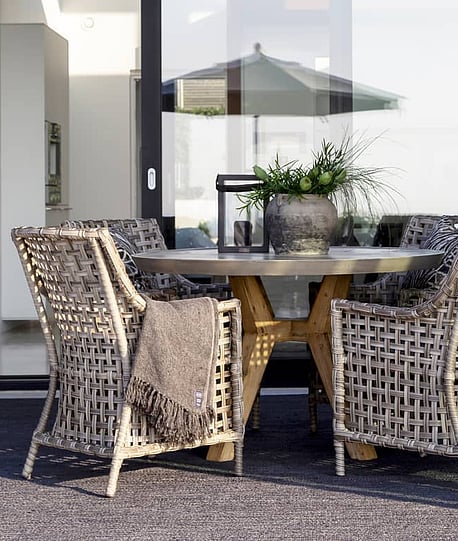 OUTDOOR DINING FURNITURE