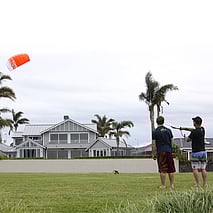 kite-school-introduction-session-assault-boardriding-centre