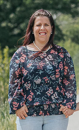 BRIDGET COVER - Director, Cover EarthworksI love to support the growing of this business. It has been a passion of Ian's for some time and being able to help bring his dream to fruition is very rewarding.