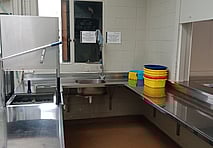 Ritchie Kelly Dish Pit