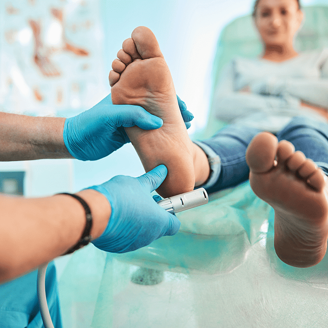 What a Podiatrist in Auckland Will Do