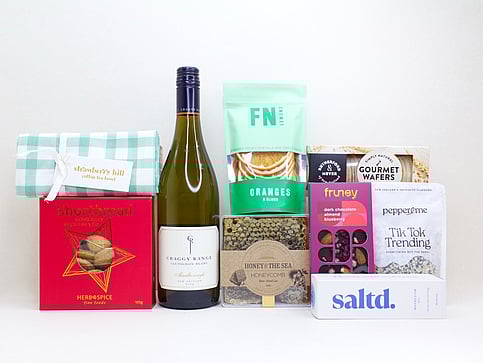 BEST CORPORATE GIFT IDEAS FILLED WITH PREMIUM PRODUCTS