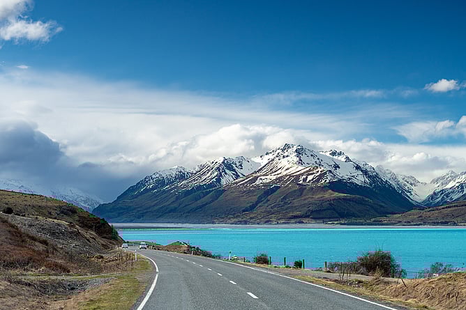 Spectacular Southern Alps on a private exclusive drive