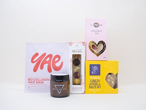 YAE FACE MASK, BECCA CANDLE, BLOOM TEA BALLS, COCONUT ICE, MOLLY WOPPY